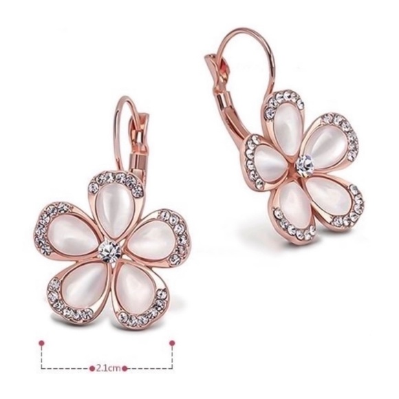 Pearlescent Pink Petal/Crystal Rose Gold Earrings - Picture 8 of 8